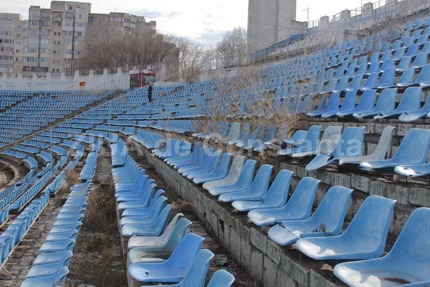 united of manchester pe lista ssc farul pentru un turneu la constanta ce facem insa cu stadionul galerie