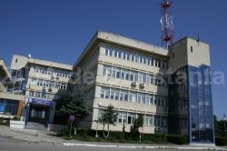 Compania Naţională Administraţia Canalelor Navigabile SA îşi repară parcul auto. Vezi cui i-a atribuit contractul şi ce valoare are!    