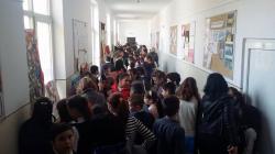 Diagnosticată cu o boală cruntă, Luiza, o elevă din judeţul Constanţa, are nevoie de ajutor! (galerie foto)