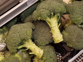 Broccoli previne și tratează mai multe forme de cancer