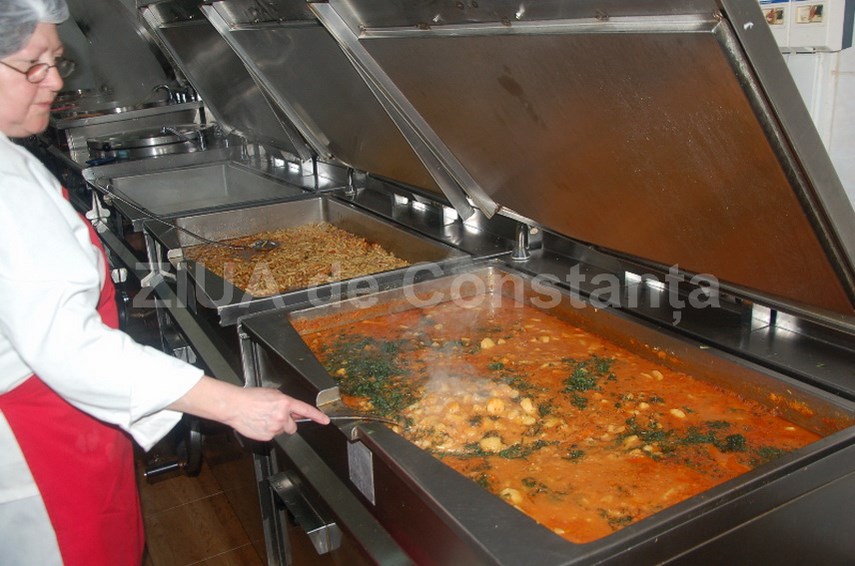 mucenici friptura si alte bucate delicioase pentru pacientii constanteni oferite de arimex comexim 2000