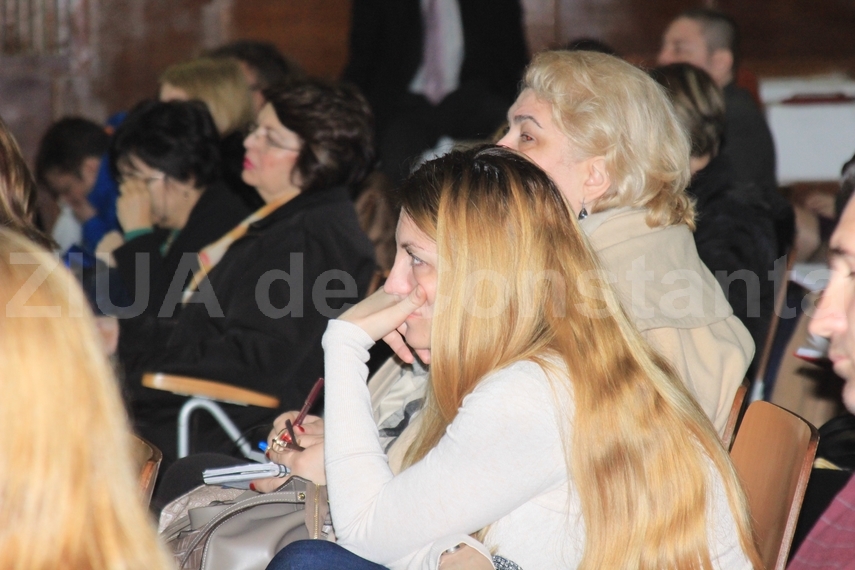 ce s a discutat la sedinta isj constanta cu directorii unitatilor de invatamant 625987