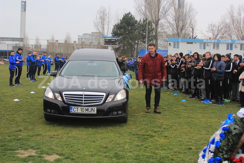 fostul rugbyst si antrenor adrian tinca a fost inmormantat ieri la constanta familia rugby ului a pierdut