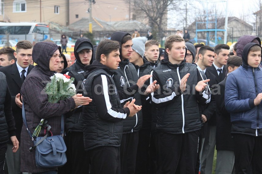 fostul rugbyst si antrenor adrian tinca a fost inmormantat ieri la constanta familia rugby ului a pierdut