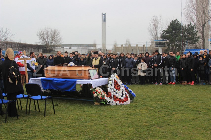 fostul rugbyst si antrenor adrian tinca a fost inmormantat ieri la constanta familia rugby ului a pierdut
