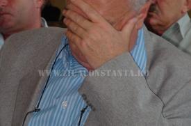 Trecerea de la auto-agresiune la auto-iubire  