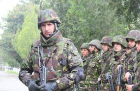 Programul „Școala altfel”. Militarii de la baza Mihail Kogălniceanu, întâlnire cu elevii din comună  