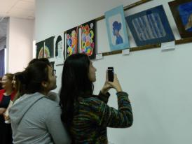 Expoziție de pictură la Murfatlar. Autorii creațiilor sunt elevi ai Şcoalii Gimnaziale „Adrian V. Rădulescu” (galerie foto)