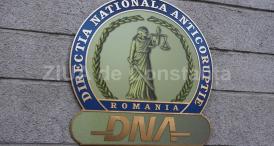 Fostul şef al CNAS, Lucian Duţă, urmărit penal pentru luare de mită. Ar fi primit 8,6 milioane de euro şpagă