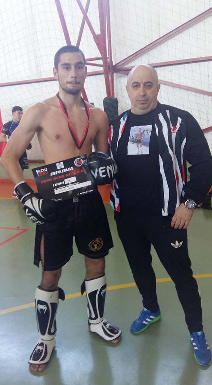 succesele luptatorilor kickbox ursoi de la cupa keru kento k 1 dedicate memoriei lui marius iulian ursoi