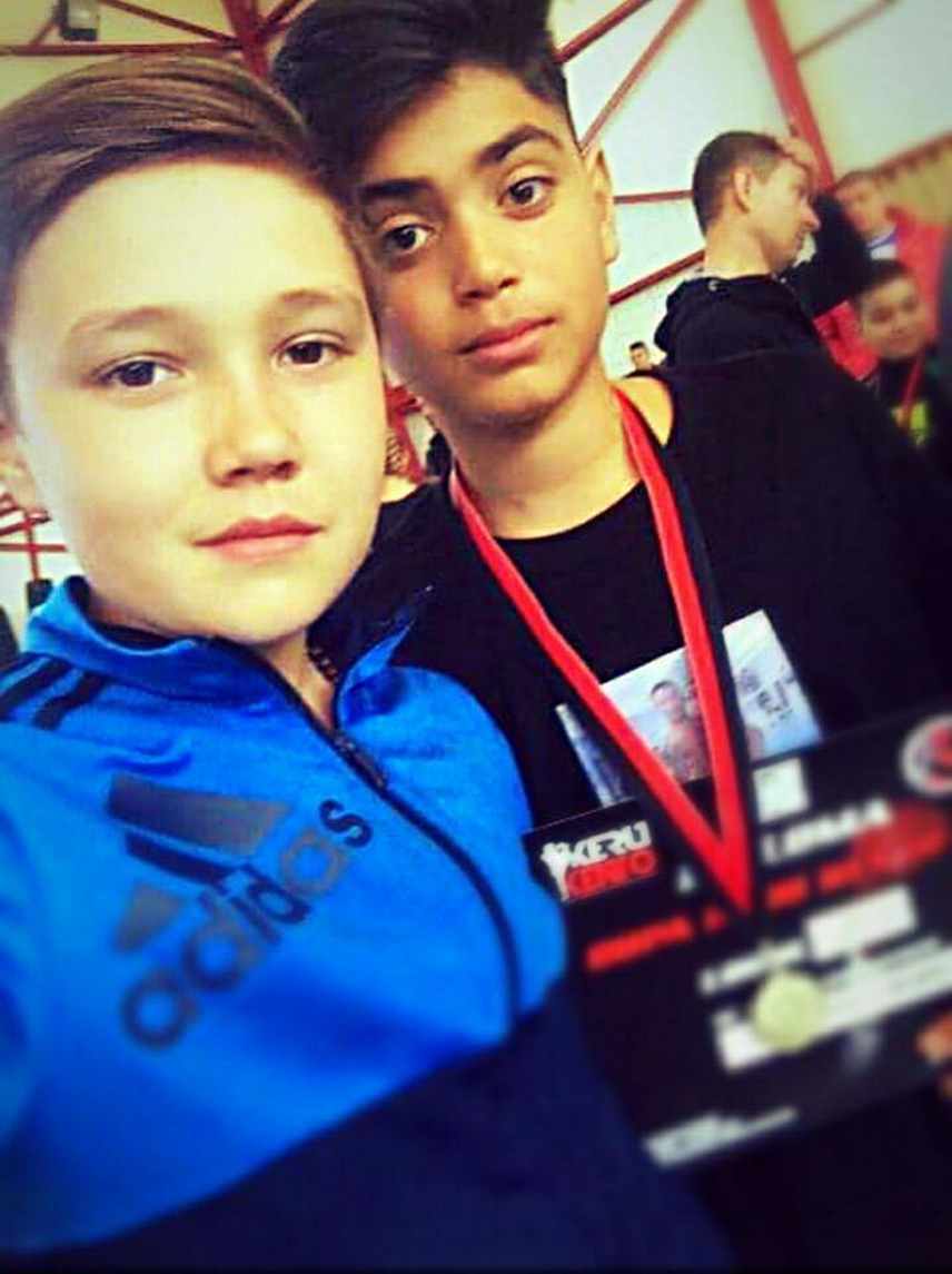 succesele luptatorilor kickbox ursoi de la cupa keru kento k 1 dedicate memoriei lui marius iulian ursoi