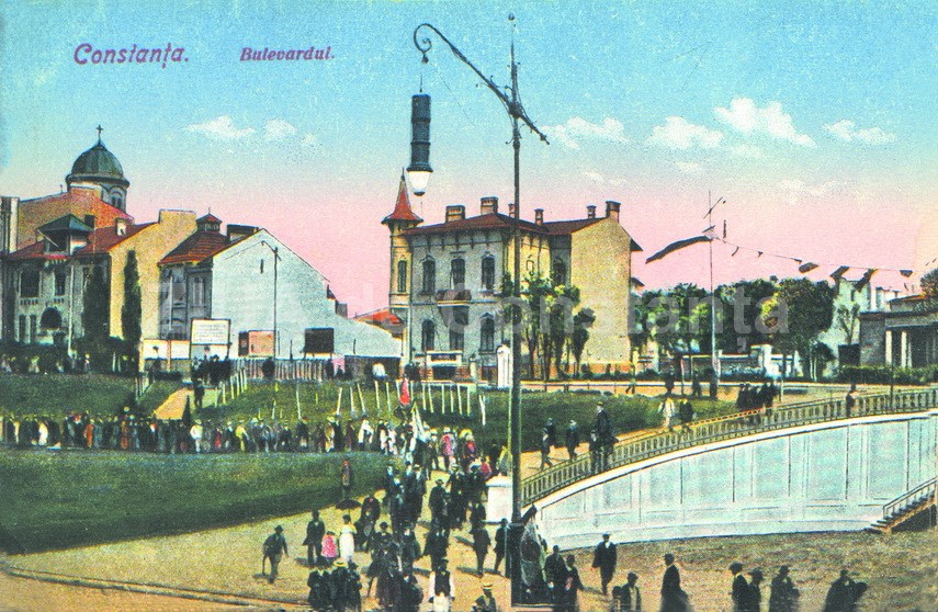 constanta de odinioara la inceput de aprilie orasul gemea de vizitatori printese politicieni avocati