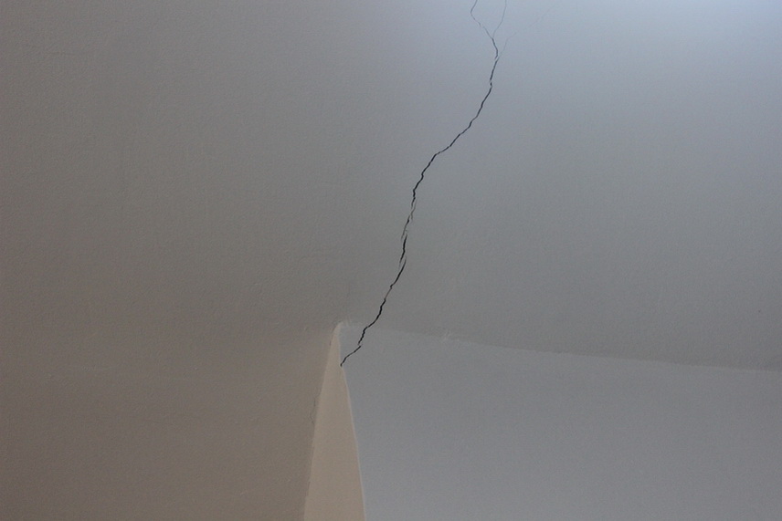 eden srl invoca un cutremur produs ulterior cine a afectat structura de rezistenta a sediului scolii