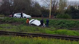 Accident grav la Constanţa, în zona Doraly Mall. O maşină a căzut într-un şanţ! (galerie foto)   