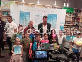 Horia Tecău şi-a lansat şi la Constanţa cartea „Viaţa în ritm de tenis\