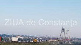 Cozi kilometrice şi nervi în trafic. Haosul începe de pe autostrada A4 (galerie foto + video) 