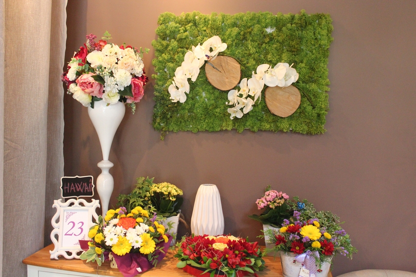 florile sunt sufletul unei persoane dina mariage o florarie cocheta care ne ajuta sa ne organizam nunta