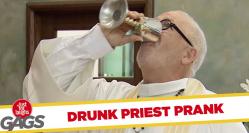 Funny video Preot se imbată cu vinul sfânt