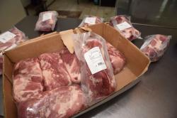 UPDATE Control CJPC la o autoservire din Mamaia. Peste 100 kg de produse expirate (galerie foto + video)    