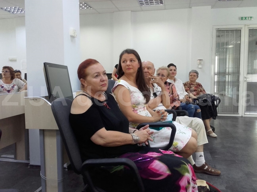 evocari printre file de carte un an fara un jurnalist de exceptie asociatia jurnalistelor din romania