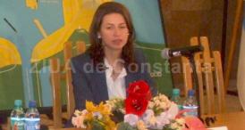 Declaraţie de avere - Daniela Şerban Directoarea Direcţiei Economice a CN APMC deţine acţiuni în trei societăţi comerciale (documente)