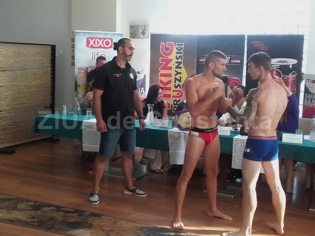 circuitul colosseum tournament luptatori romani si straini se infrunta astazi la mamaia in gala legendele