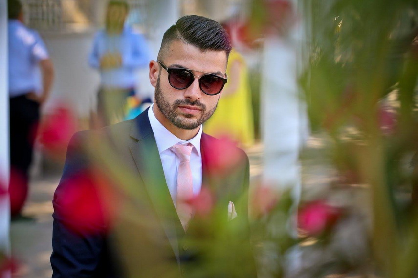 poveste de iubire sub semnul cifrei 13 fostul fotbalist andrei daniel sescioreanu s a casatorit cu madalina