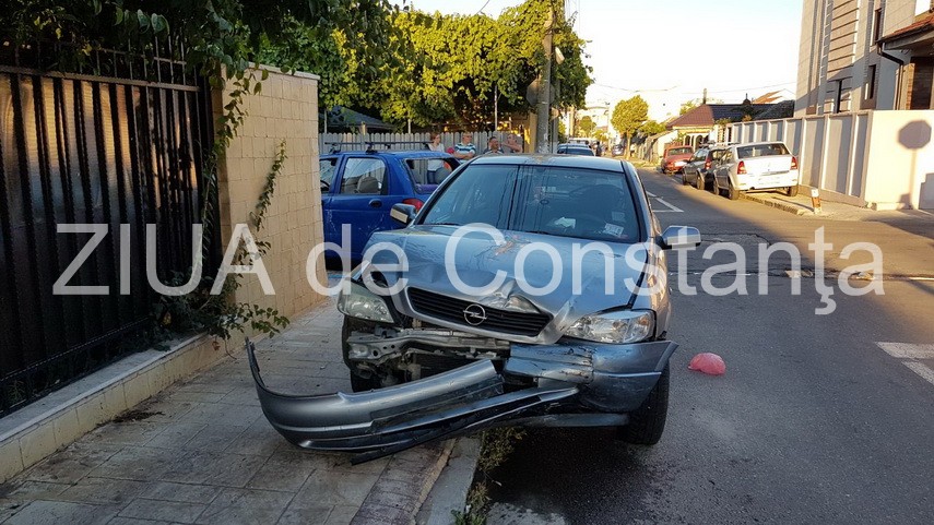 accident rutier in municipiul constanta la intersectia strazilor merisor cu randunelelor 635854