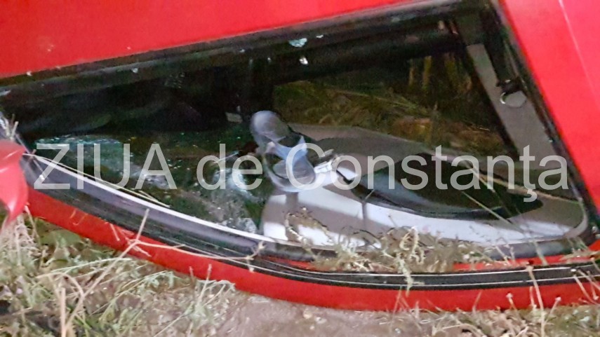 accident rutier intre nisipari si dorobantu gara judetul constanta intervine ambulanta 637222