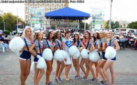 De ce preferă lumea marinarii? Moda Navy - tradiţii, simboluri, stil, eleganţă (galerie foto)  