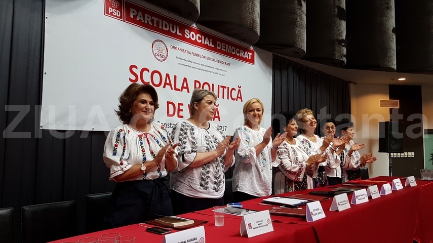 sa fiti mandre ca sunteti social democrate a transmis viorica dancila parada costumelor populare si expozitia