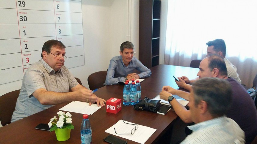 discutie intre parlamentarii social democrati si sindicate pe tema voucherelor de vacanta 638574