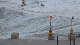 Imagini incredibile! Plaja din Eforie Sud înghițită de valurile Mării Negre (video) 