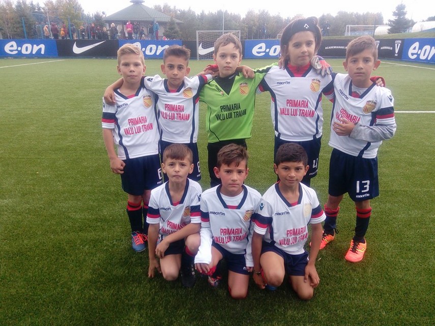 vointa valu lui traian s a apropiat la un punct de liderul cs navodari galerie foto 640892 vointa valu lui traian s a apropiat la un punct de liderul cs navodari galerie foto 640892