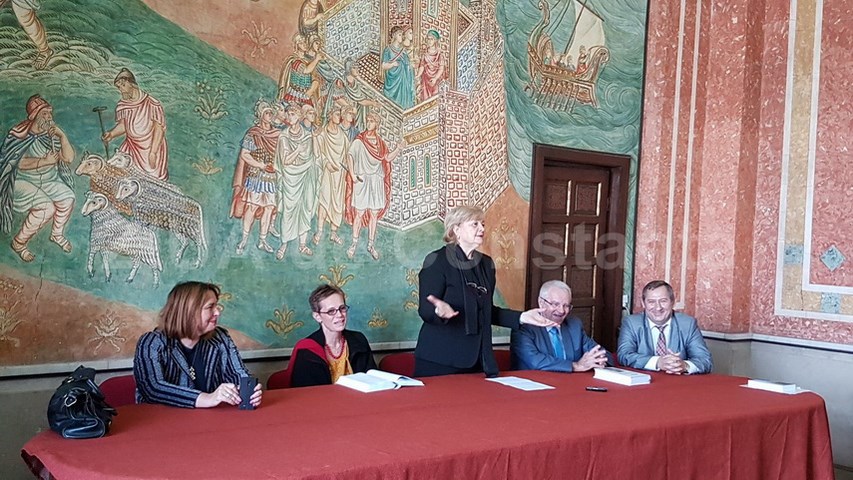 imagini de la eveniment o carte monument o carte document pentru constanta culturala razbunarea barbarilor