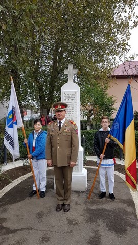 ziua armatei marcata solemn la cumpana urez militarilor respect cinste demnitate credinta in apararea