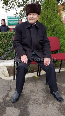 ziua armatei marcata solemn la cumpana urez militarilor respect cinste demnitate credinta in apararea
