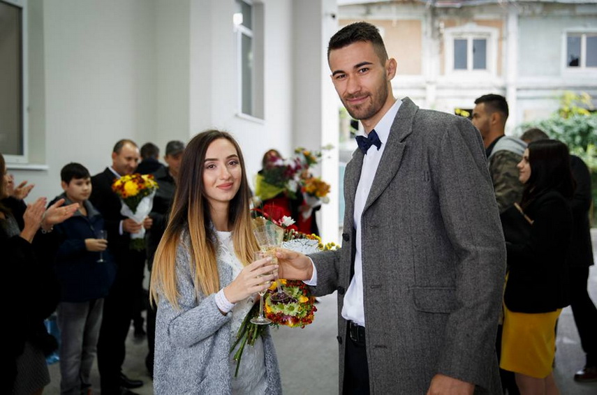 au spus da intr o zi aparte luptatorul costin mincu si alexandra florentina mina instructor de fitness