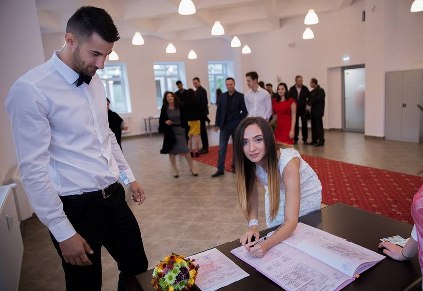 au spus da intr o zi aparte luptatorul costin mincu si alexandra florentina mina instructor de fitness