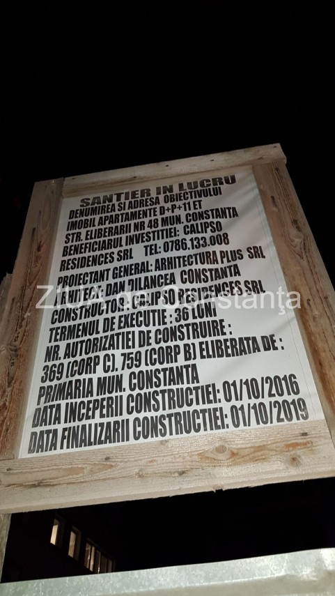 imagini de la eveniment accident de munca pe strada eliberarii din constanta un muncitor a cazut de la