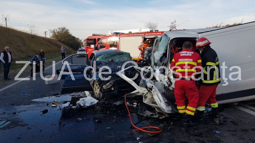 accident rutier grav cu persoane incarcerate intre ovidiu si mihail kogalniceanu 643635