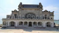 Patru întrebări şi un Cazino abandonat!