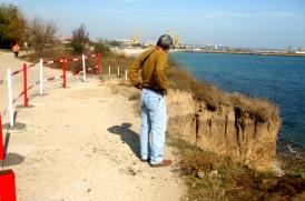  Cum a afectat marea un imobil al armatei din satul 2 Mai comuna Limanu. Cât a rupt din el. MApN scade o suprafață mare din inventar 