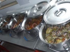 Sfântul Apostol Andrei şi Ziua României, sărbătorite la spitalele din Constanţa. Meniu tradiţional, oferit de Arimex Comexim 2000 SRL