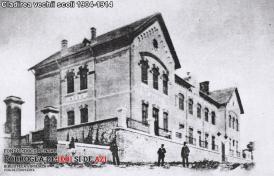 1904-1914 Clădirea vechii școli din Hârșova  