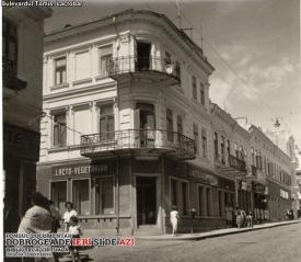 Bulevardul Tomis, Lactobar   