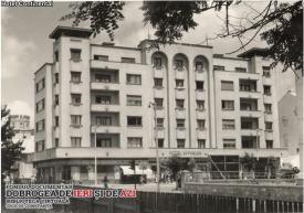 Hotel Republica (Carlton Continental) 