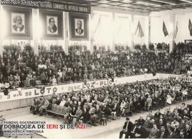 Miting comunist la Sala Sporturilor  
