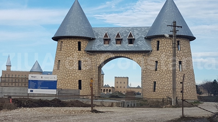 cu fonduri europene un fost consilier judetean ridica un complex sportiv in apropiere de mangalia constructia