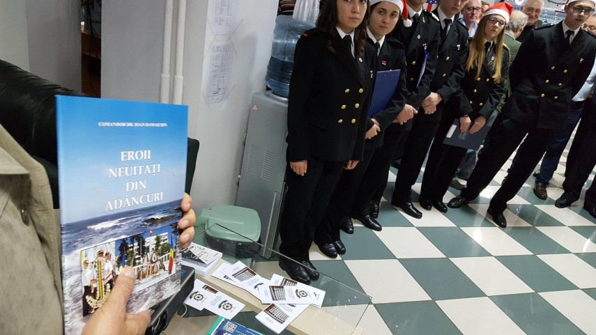 carti lansate cu prilejul celei de a zecea intalnire de sfarsit de an a asociatiei absolventilor institutului